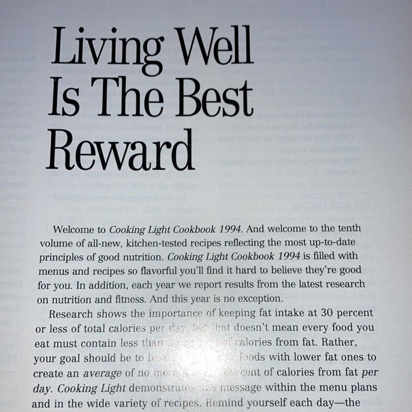 COOKING LIGHT COOKBOOK 1994 published by Oxmoor House.          $9 - Picture 3 of 5